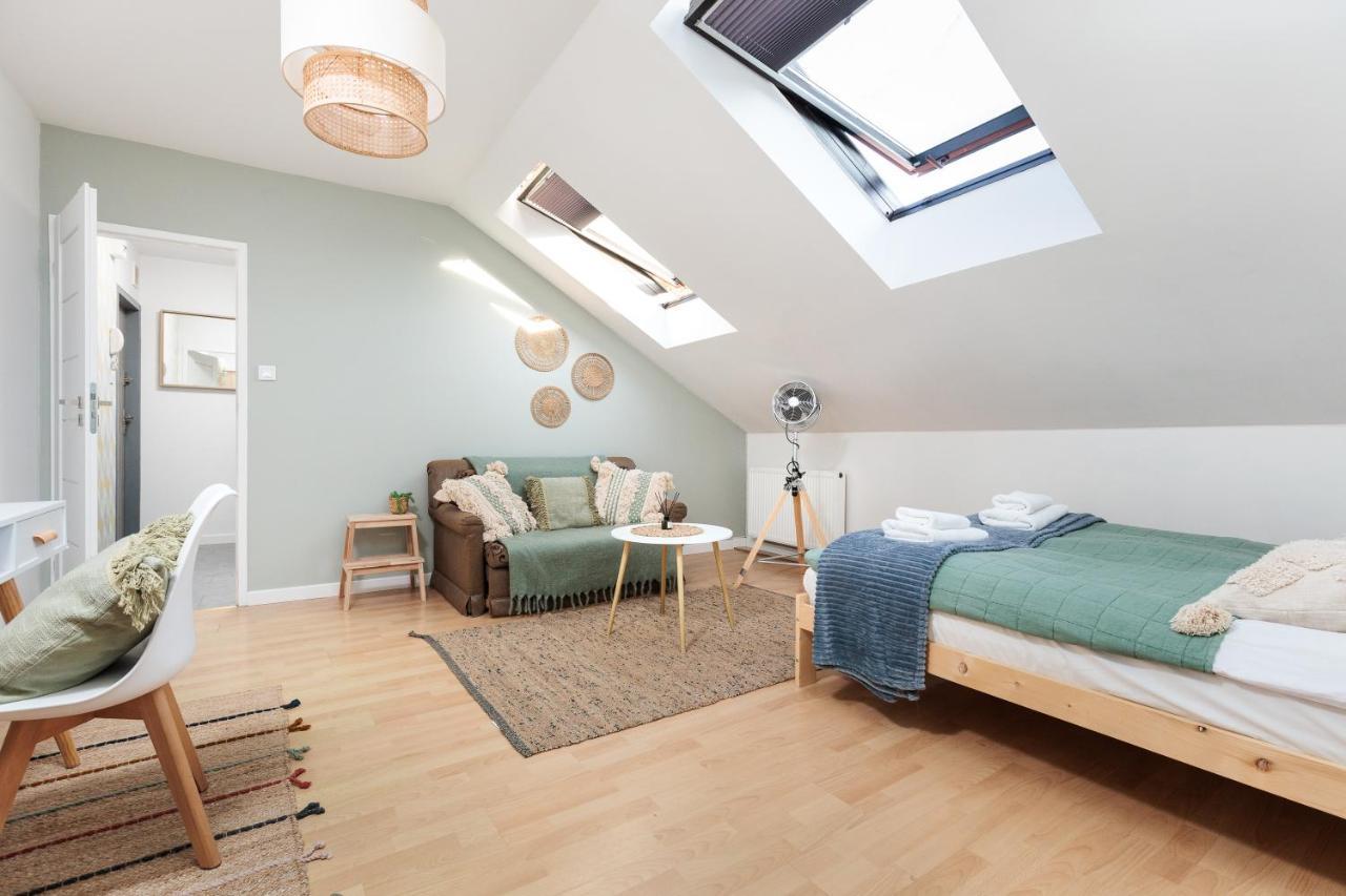 Pastel Grove Suite - By Upstairs Krakau Exterior foto