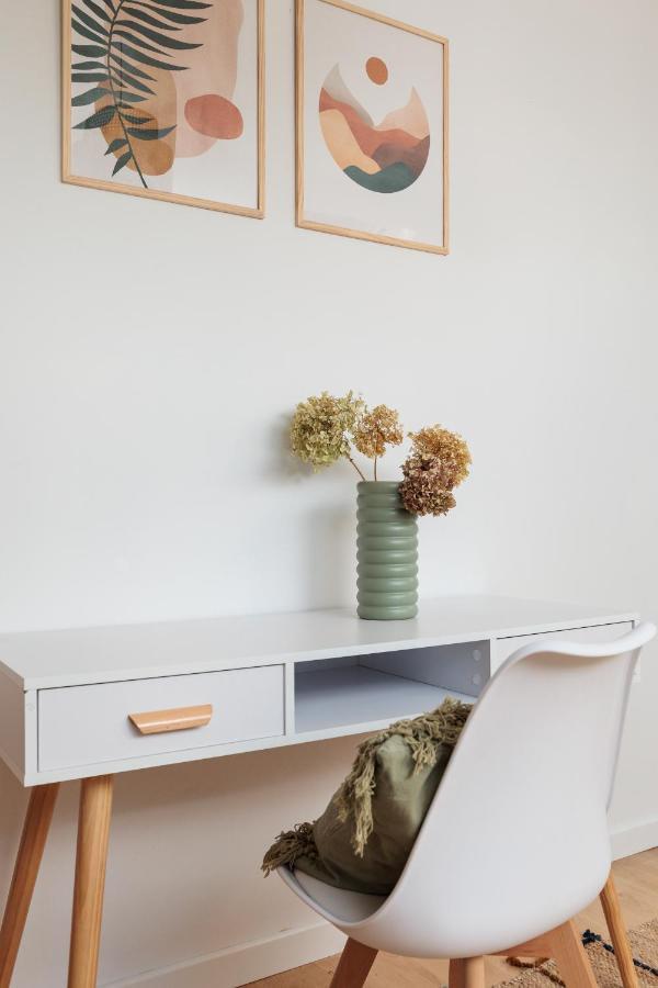 Pastel Grove Suite - By Upstairs Krakau Exterior foto